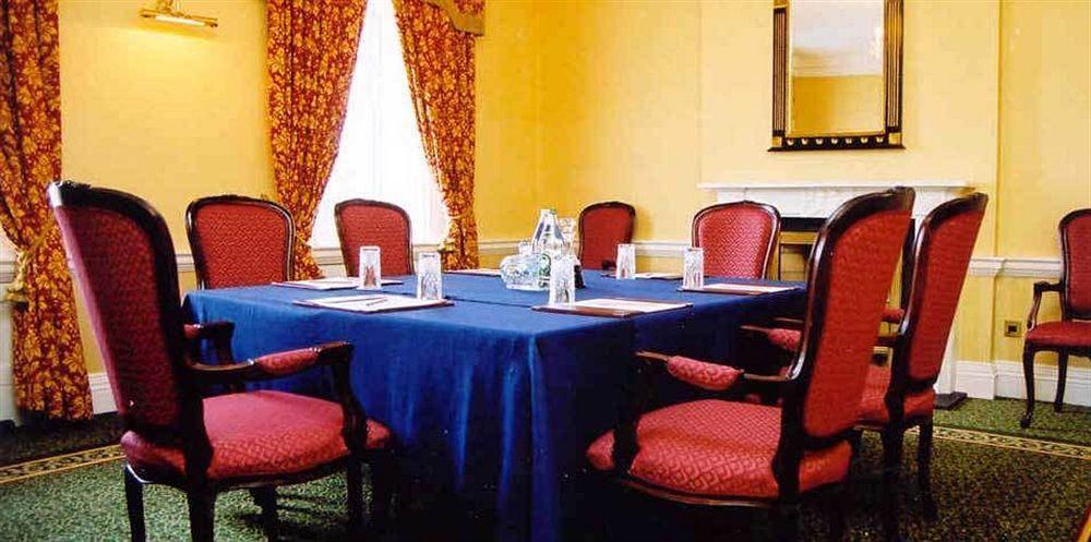 Hotel Johnstown House à Enfield Extérieur photo